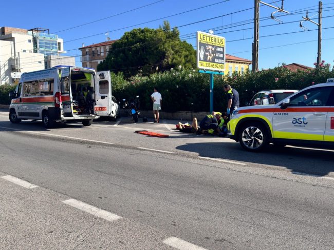incidente auto moto statale civitanova (2)