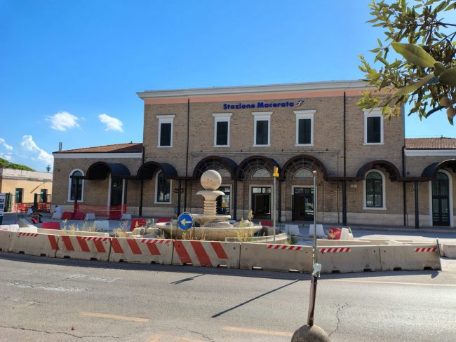 lavori stazione macerata 5