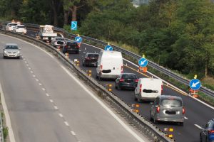 Superstrada, un lunedì senza caos:  svincolo aperto a sorpresa.  «I lavori partiranno domani»