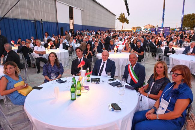 pepa-group-inaugurazione-nuova-sede-via-scossicci-porto-recanati-FDM-16-650x433