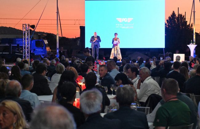 pepa-group-inaugurazione-nuova-sede-via-scossicci-porto-recanati-FDM-19-650x421