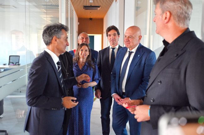 pepa-group-inaugurazione-nuova-sede-via-scossicci-porto-recanati-FDM-8-650x433