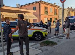Attraversa nel centro di Sforzacosta,  ragazza investita da un’auto:  trasportata a Torrette