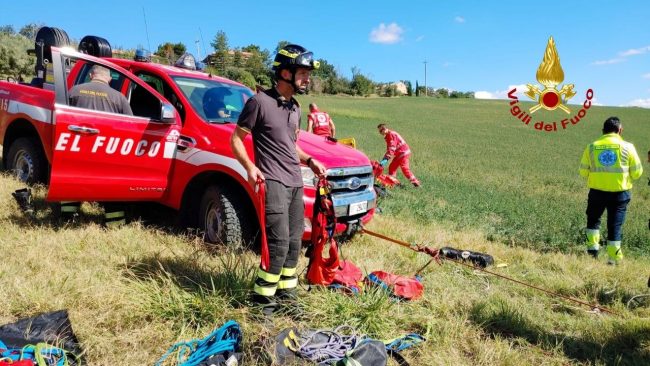 vigili-del-fuoco-pozzo-tolentino-2-650x366