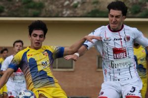 Fofi gela l’Aurora Treia al 93’:  1-1 e verdetto rimandato a Fermo