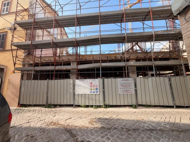 Cantiere-Crucianelli-via-Filelfo-