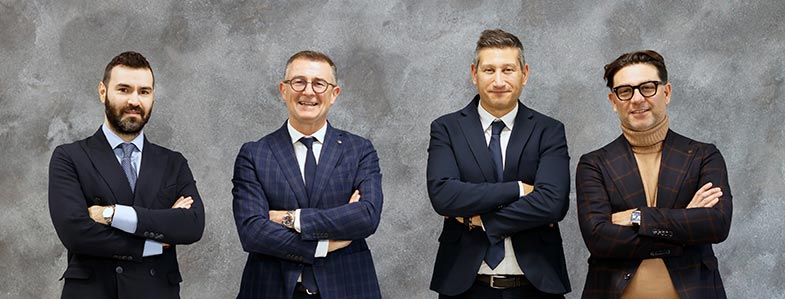 FOTO-3-AGENTI