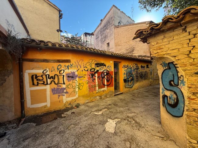 Vicolo-Storto-