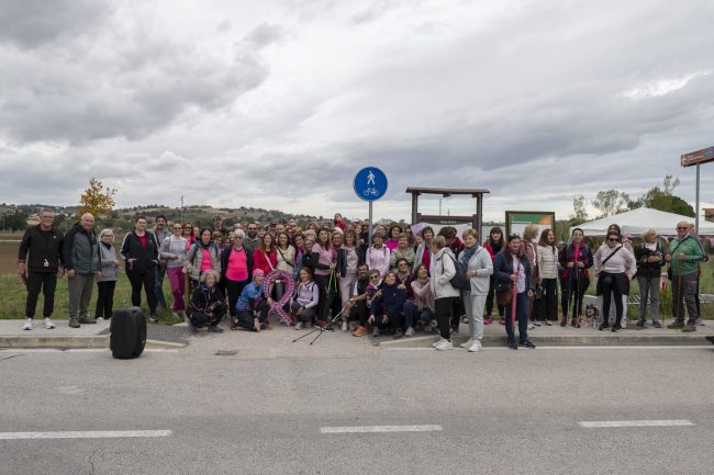 camminata-in-rosa-edizione-20255-650x433