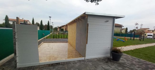 casetta-fontenoce-recanati-dimezzata-2-650x293