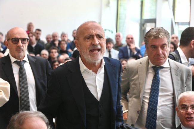 consiglio straordinario seduta muccia (2) - fabrizio cesetti