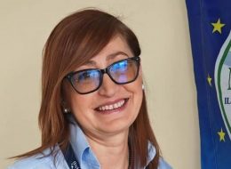 «Infermieri dovevano essere assunti  ma ora rischiano il lavoro»  Ast: «A novembre in servizio»