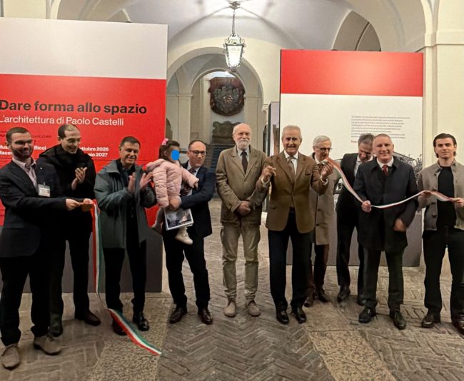 inaugurazione-mostra-palazzo-ricci-macerata-paolo-castelli-2-1-650x534