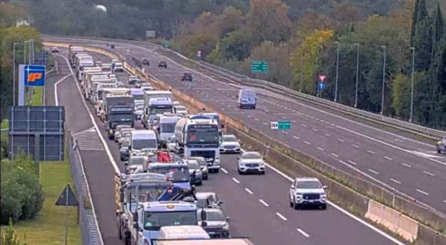 incidente-autostrada-civitanova-a14-2-650x357