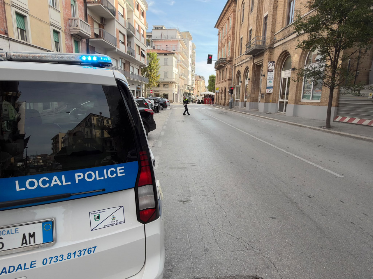Mezzo della Polizia locale di Civitanova, fotografia illustrativa di archivio