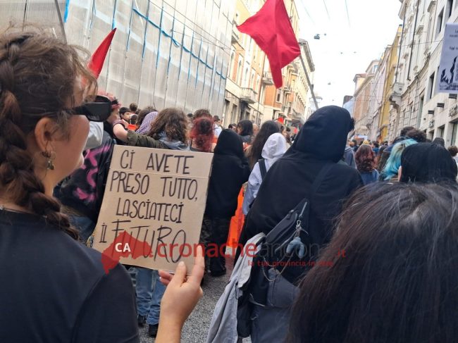 manifestazione-12-650x487-1