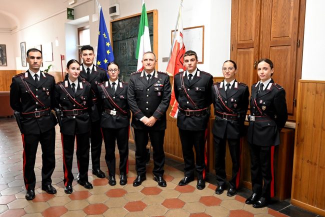 nuovi-marescialli-compagnia-macerata-con-comandante-ruocco