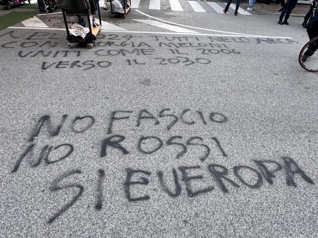 scritte-piazza-XX-settembre-1-650x488