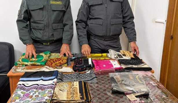 Fotografia originale pubblicata da Cronache Maceratesi / Guardia di Finanza